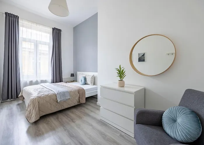 Super Central Cozy Apartment Next To The Budapest Eye