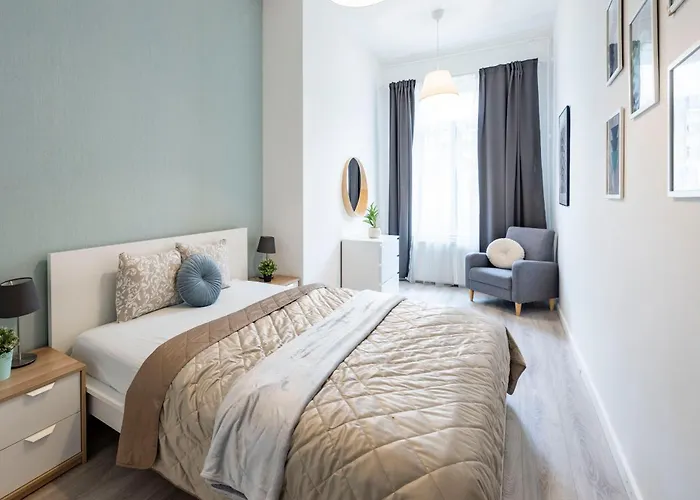 Super Central Cozy Apartment Next To The Budapest Eye