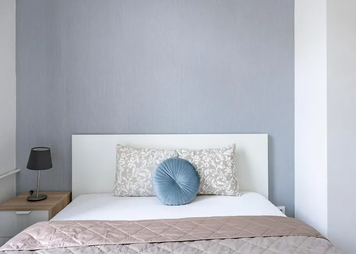 Super Central Cozy Apartment Next To The Budapest Eye